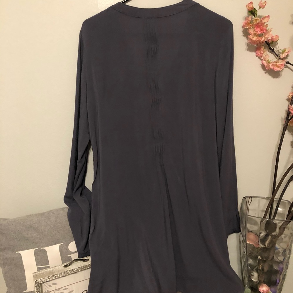 Gray long blouse - Picture 7 of 7